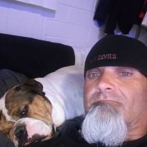 Meet your Posher, Johnnie